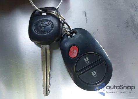 2013 Toyota Tundra Limited 5.7L V8 z USA, uszkodzony, nr VIN 5TFHY5F14DX313994